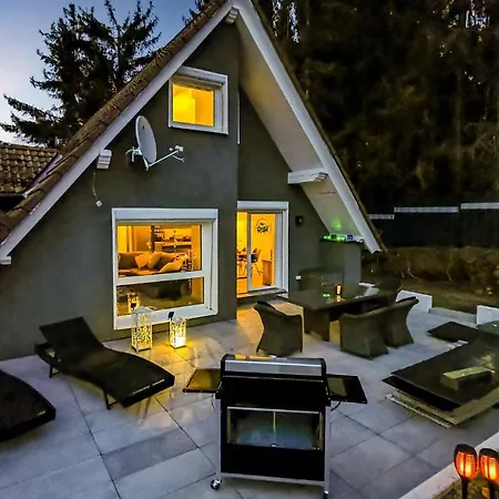 2 Bedroom Beautiful In Feriehus