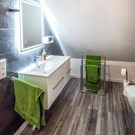 2 Bedroom Beautiful In Ulrichstein