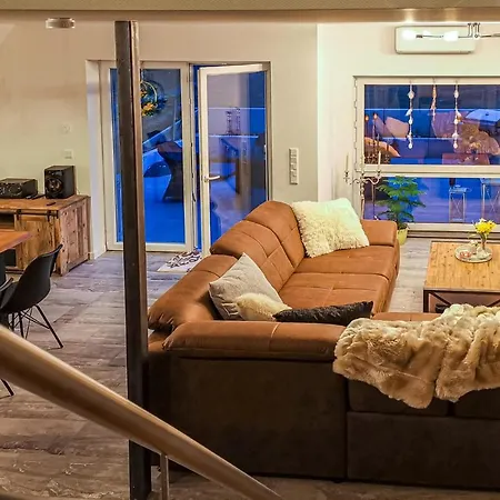 度假居 2 Bedroom Beautiful In *