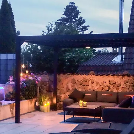 2 Bedroom Beautiful In Ulrichstein