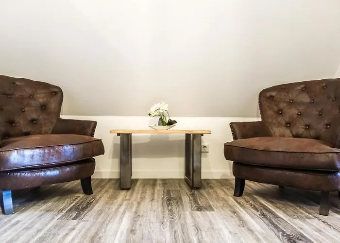 2 Bedroom Beautiful In בית נופש