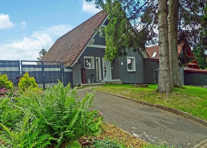 2 Bedroom Beautiful In Ulrichstein